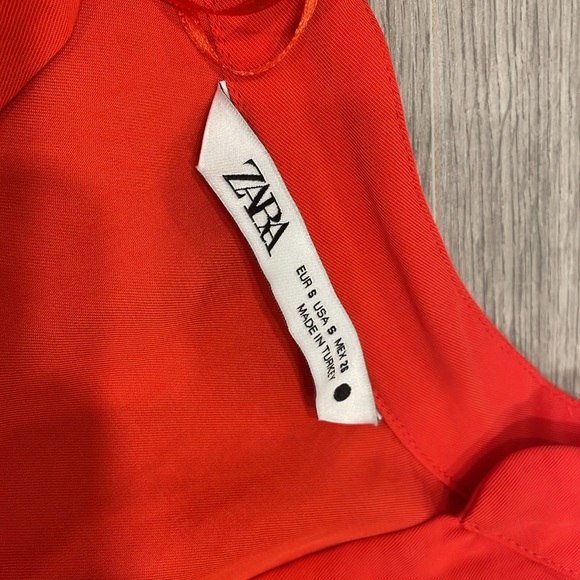 Zara Blouse - Picture 2 of 3